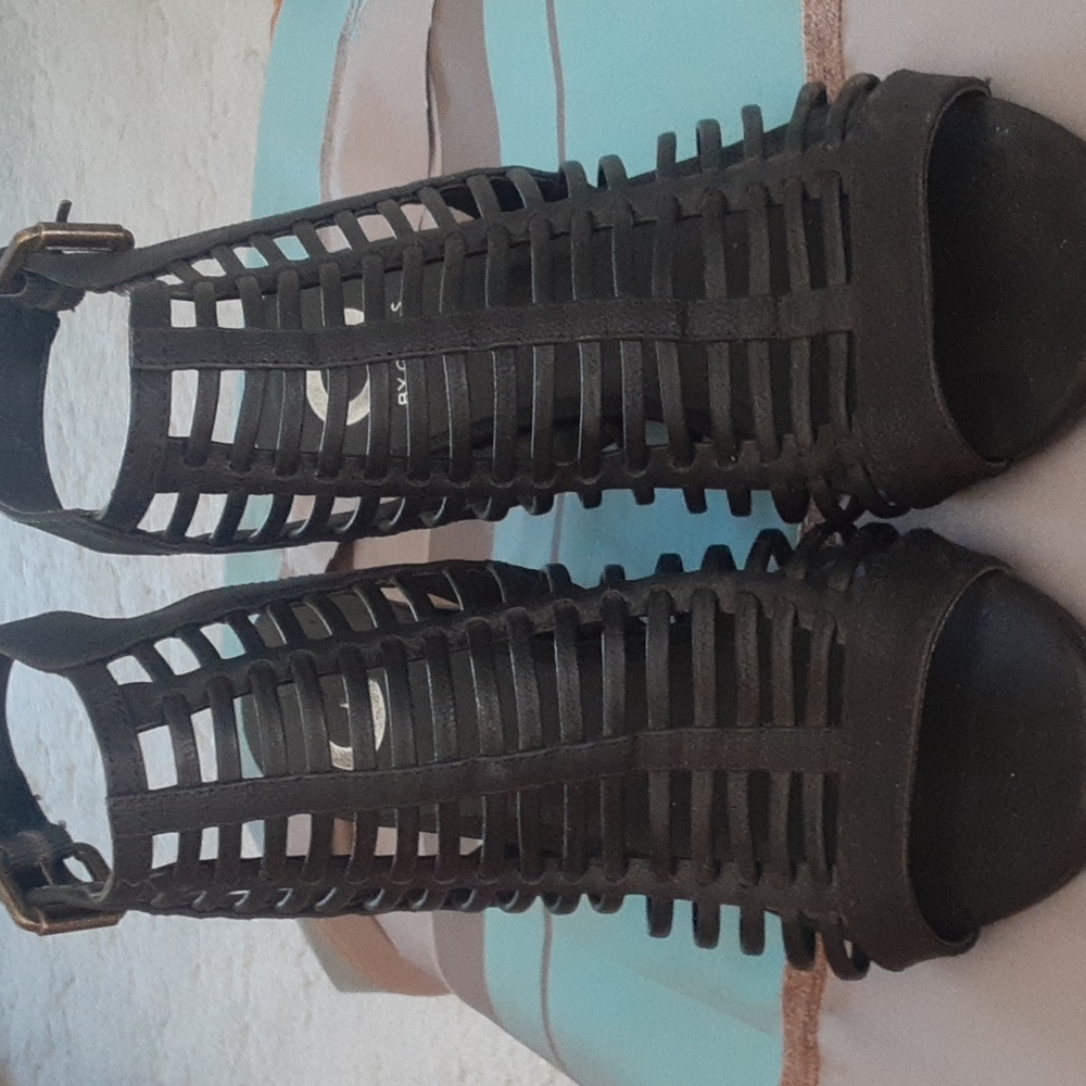 Guess Mesh Look Heels